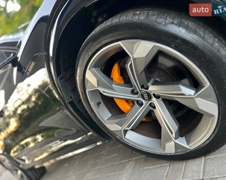 Черный Ауди E-Tron, объемом двигателя 0 л и пробегом 26 тыс. км за 49500 $, фото 8 на Automoto.ua