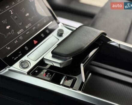 Черный Ауди E-Tron, объемом двигателя 0 л и пробегом 150 тыс. км за 31950 $, фото 41 на Automoto.ua