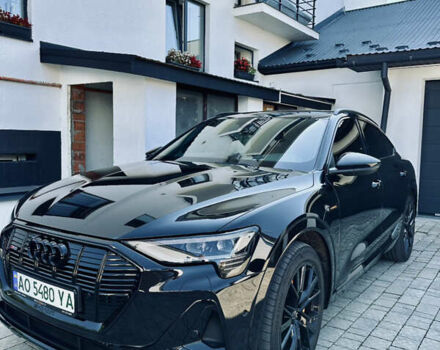 Чорний Ауді E-Tron, об'ємом двигуна 0 л та пробігом 78 тис. км за 42000 $, фото 2 на Automoto.ua