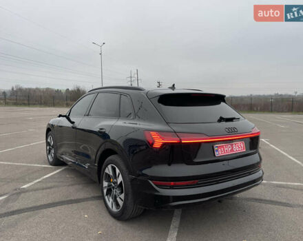 Черный Ауди E-Tron, объемом двигателя 0 л и пробегом 89 тыс. км за 39900 $, фото 17 на Automoto.ua