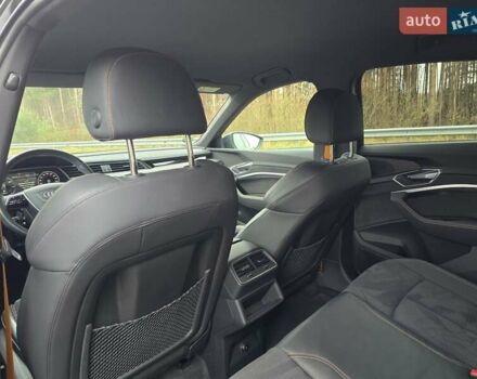 Черный Ауди E-Tron, объемом двигателя 0 л и пробегом 43 тыс. км за 45999 $, фото 63 на Automoto.ua