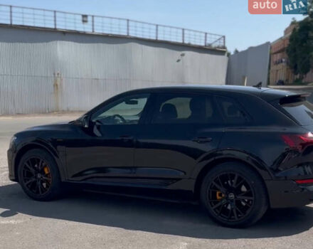 Черный Ауди E-Tron, объемом двигателя 0 л и пробегом 29 тыс. км за 38999 $, фото 3 на Automoto.ua