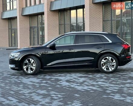 Ауди E-Tron 2022 в Виннице на Automoto.ua Черный Ауди E-Tron, объемом двигателя 0 л и пробегом 130 тыс. км за 28800 $, фото 4 на Automoto.ua