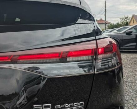 Черный Ауди E-Tron, объемом двигателя 0 л и пробегом 96 тыс. км за 34800 $, фото 9 на Automoto.ua