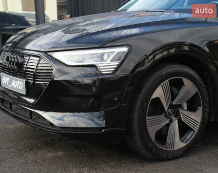 Черный Ауди E-Tron, объемом двигателя 0 л и пробегом 41 тыс. км за 38800 $, фото 13 на Automoto.ua