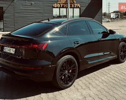 Чорний Ауді E-Tron, об'ємом двигуна 0 л та пробігом 78 тис. км за 42000 $, фото 6 на Automoto.ua