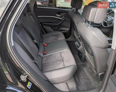 Черный Ауди E-Tron, объемом двигателя 0 л и пробегом 95 тыс. км за 29800 $, фото 37 на Automoto.ua