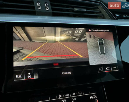 Черный Ауди E-Tron, объемом двигателя 0 л и пробегом 158 тыс. км за 31000 $, фото 68 на Automoto.ua