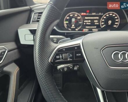 Черный Ауди E-Tron, объемом двигателя 0 л и пробегом 43 тыс. км за 45999 $, фото 88 на Automoto.ua