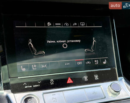 Черный Ауди E-Tron, объемом двигателя 0 л и пробегом 80 тыс. км за 34500 $, фото 73 на Automoto.ua