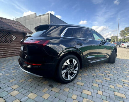 Черный Ауди E-Tron, объемом двигателя 0 л и пробегом 45 тыс. км за 30800 $, фото 6 на Automoto.ua