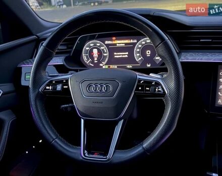 Чорний Ауді E-Tron, об'ємом двигуна 0 л та пробігом 103 тис. км за 36600 $, фото 19 на Automoto.ua