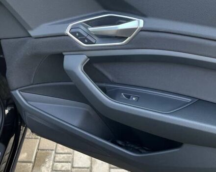 Черный Ауди E-Tron, объемом двигателя 0 л и пробегом 46 тыс. км за 33500 $, фото 29 на Automoto.ua