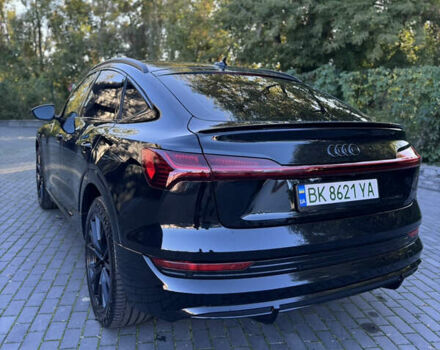 Черный Ауди E-Tron, объемом двигателя 0 л и пробегом 91 тыс. км за 36500 $, фото 12 на Automoto.ua
