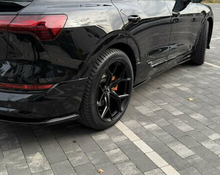 Черный Ауди E-Tron, объемом двигателя 0 л и пробегом 20 тыс. км за 45000 $, фото 9 на Automoto.ua