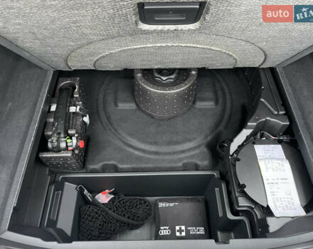Черный Ауди E-Tron, объемом двигателя 0 л и пробегом 89 тыс. км за 39900 $, фото 30 на Automoto.ua