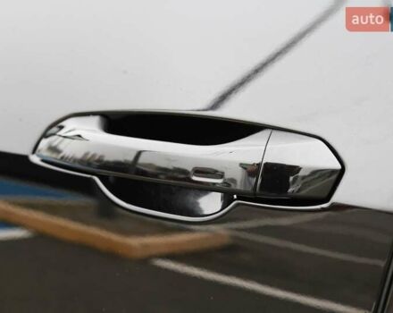 Чорний Ауді E-Tron, об'ємом двигуна 0 л та пробігом 78 тис. км за 43000 $, фото 37 на Automoto.ua