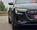 Чорний Ауді E-Tron, об'ємом двигуна 0 л та пробігом 61 тис. км за 47777 $, фото 17 на Automoto.ua