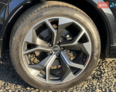 Черный Ауди E-Tron, объемом двигателя 0 л и пробегом 32 тыс. км за 47561 $, фото 14 на Automoto.ua