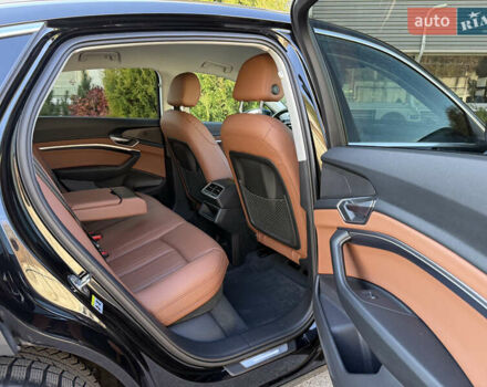 Черный Ауди E-Tron, объемом двигателя 0 л и пробегом 79 тыс. км за 29999 $, фото 69 на Automoto.ua