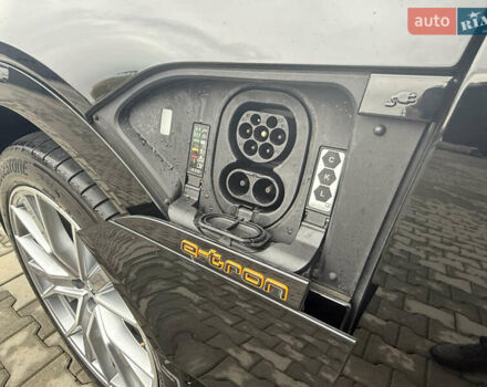 Чорний Ауді E-Tron, об'ємом двигуна 0 л та пробігом 89 тис. км за 35499 $, фото 24 на Automoto.ua