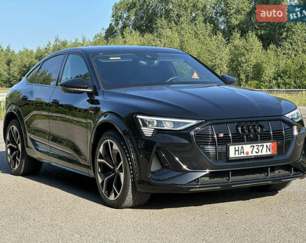 Черный Ауди E-Tron, объемом двигателя 0 л и пробегом 55 тыс. км за 44999 $, фото 19 на Automoto.ua