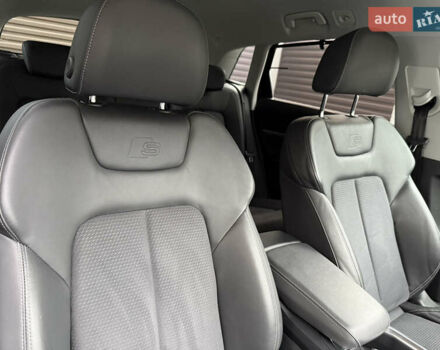 Черный Ауди E-Tron, объемом двигателя 0 л и пробегом 64 тыс. км за 31700 $, фото 37 на Automoto.ua