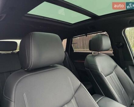 Чорний Ауді E-Tron, об'ємом двигуна 0 л та пробігом 61 тис. км за 47777 $, фото 91 на Automoto.ua