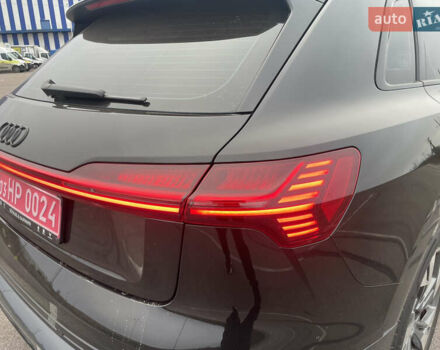 Черный Ауди E-Tron, объемом двигателя 0 л и пробегом 39 тыс. км за 39950 $, фото 30 на Automoto.ua