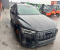 Чорний Ауді E-Tron, об'ємом двигуна 0 л та пробігом 81 тис. км за 25900 $, фото 6 на Automoto.ua