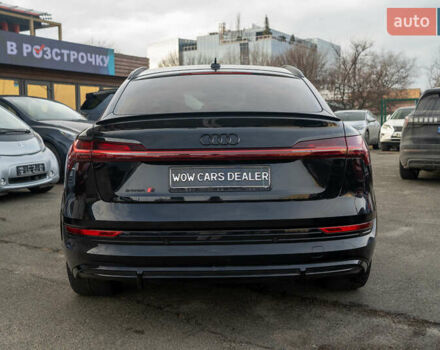 Чорний Ауді E-Tron, об'ємом двигуна 0 л та пробігом 54 тис. км за 45900 $, фото 9 на Automoto.ua