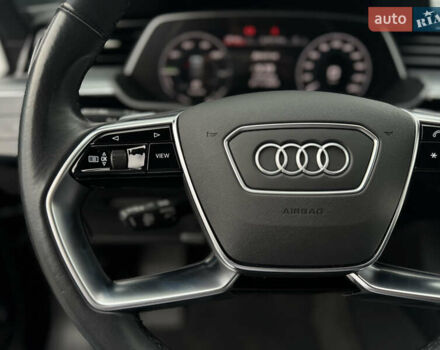 Черный Ауди E-Tron, объемом двигателя 0 л и пробегом 100 тыс. км за 38500 $, фото 44 на Automoto.ua