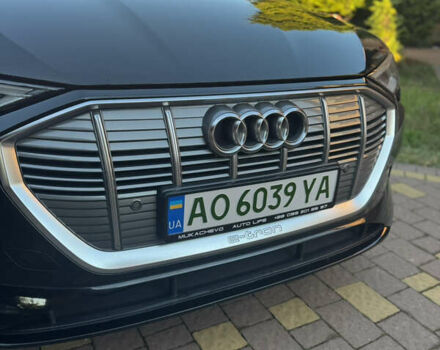 Черный Ауди E-Tron, объемом двигателя 0 л и пробегом 129 тыс. км за 27499 $, фото 12 на Automoto.ua