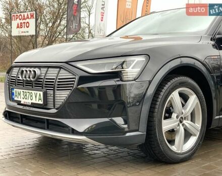 Черный Ауди E-Tron, объемом двигателя 0 л и пробегом 64 тыс. км за 35955 $, фото 10 на Automoto.ua