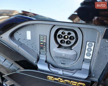 Черный Ауди E-Tron, объемом двигателя 0 л и пробегом 17 тыс. км за 44900 $, фото 12 на Automoto.ua