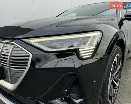 Черный Ауди E-Tron, объемом двигателя 0 л и пробегом 100 тыс. км за 38500 $, фото 14 на Automoto.ua