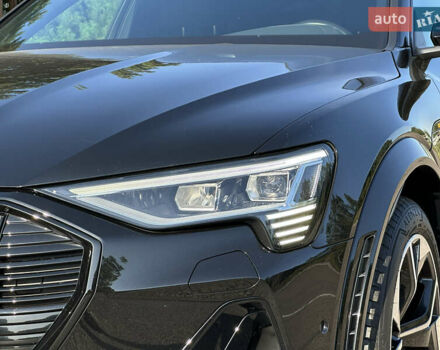 Черный Ауди E-Tron, объемом двигателя 0 л и пробегом 55 тыс. км за 44999 $, фото 30 на Automoto.ua
