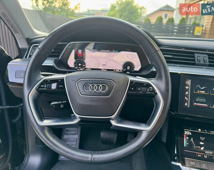 Чорний Ауді E-Tron, об'ємом двигуна 0 л та пробігом 97 тис. км за 30900 $, фото 71 на Automoto.ua