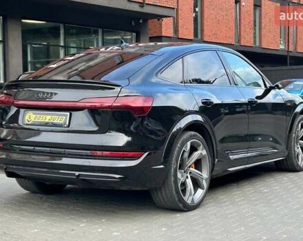 Чорний Ауді E-Tron, об'ємом двигуна 0 л та пробігом 83 тис. км за 43000 $, фото 5 на Automoto.ua