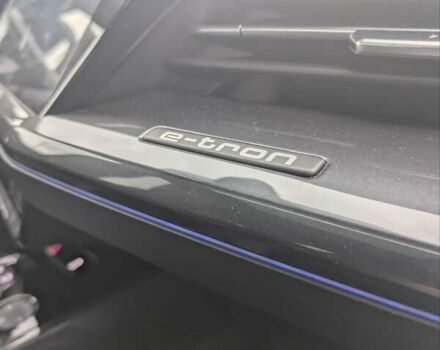 Черный Ауди E-Tron, объемом двигателя 0 л и пробегом 96 тыс. км за 34800 $, фото 21 на Automoto.ua