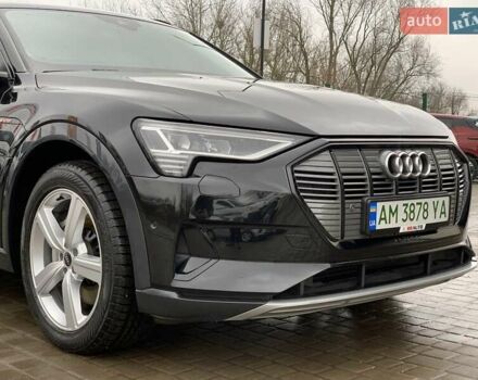 Черный Ауди E-Tron, объемом двигателя 0 л и пробегом 64 тыс. км за 35955 $, фото 7 на Automoto.ua