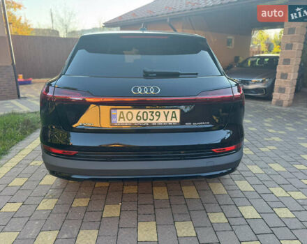 Черный Ауди E-Tron, объемом двигателя 0 л и пробегом 129 тыс. км за 27499 $, фото 5 на Automoto.ua