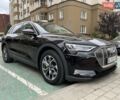 Чорний Ауді E-Tron, об'ємом двигуна 0 л та пробігом 60 тис. км за 33500 $, фото 3 на Automoto.ua