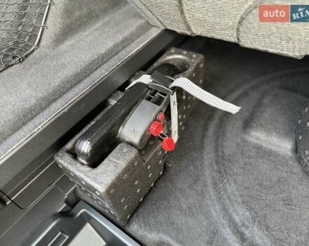 Черный Ауди E-Tron, объемом двигателя 0 л и пробегом 150 тыс. км за 31950 $, фото 141 на Automoto.ua