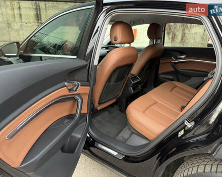 Черный Ауди E-Tron, объемом двигателя 0 л и пробегом 79 тыс. км за 29999 $, фото 42 на Automoto.ua