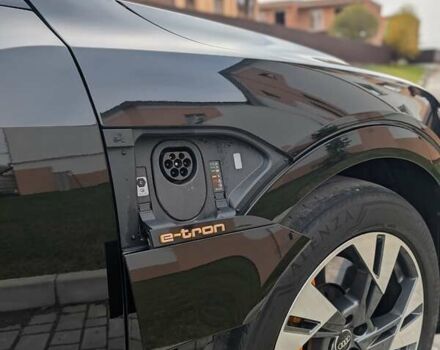 Чорний Ауді E-Tron, об'ємом двигуна 0 л та пробігом 45 тис. км за 41500 $, фото 6 на Automoto.ua