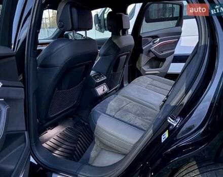 Чорний Ауді E-Tron, об'ємом двигуна 0 л та пробігом 103 тис. км за 36600 $, фото 29 на Automoto.ua