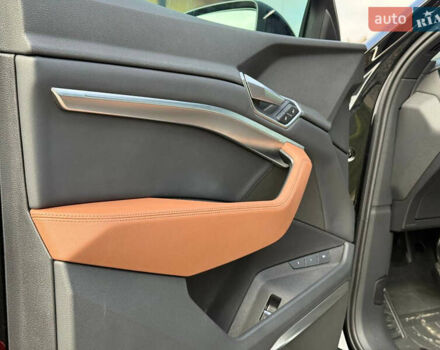 Черный Ауди E-Tron, объемом двигателя 0 л и пробегом 80 тыс. км за 34500 $, фото 64 на Automoto.ua