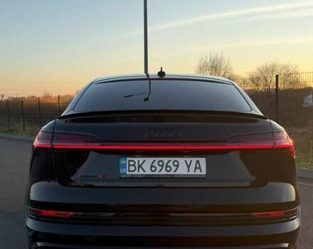 Черный Ауди E-Tron, объемом двигателя 0 л и пробегом 68 тыс. км за 45000 $, фото 9 на Automoto.ua