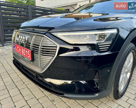 Чорний Ауді E-Tron, об'ємом двигуна 0 л та пробігом 96 тис. км за 30900 $, фото 20 на Automoto.ua